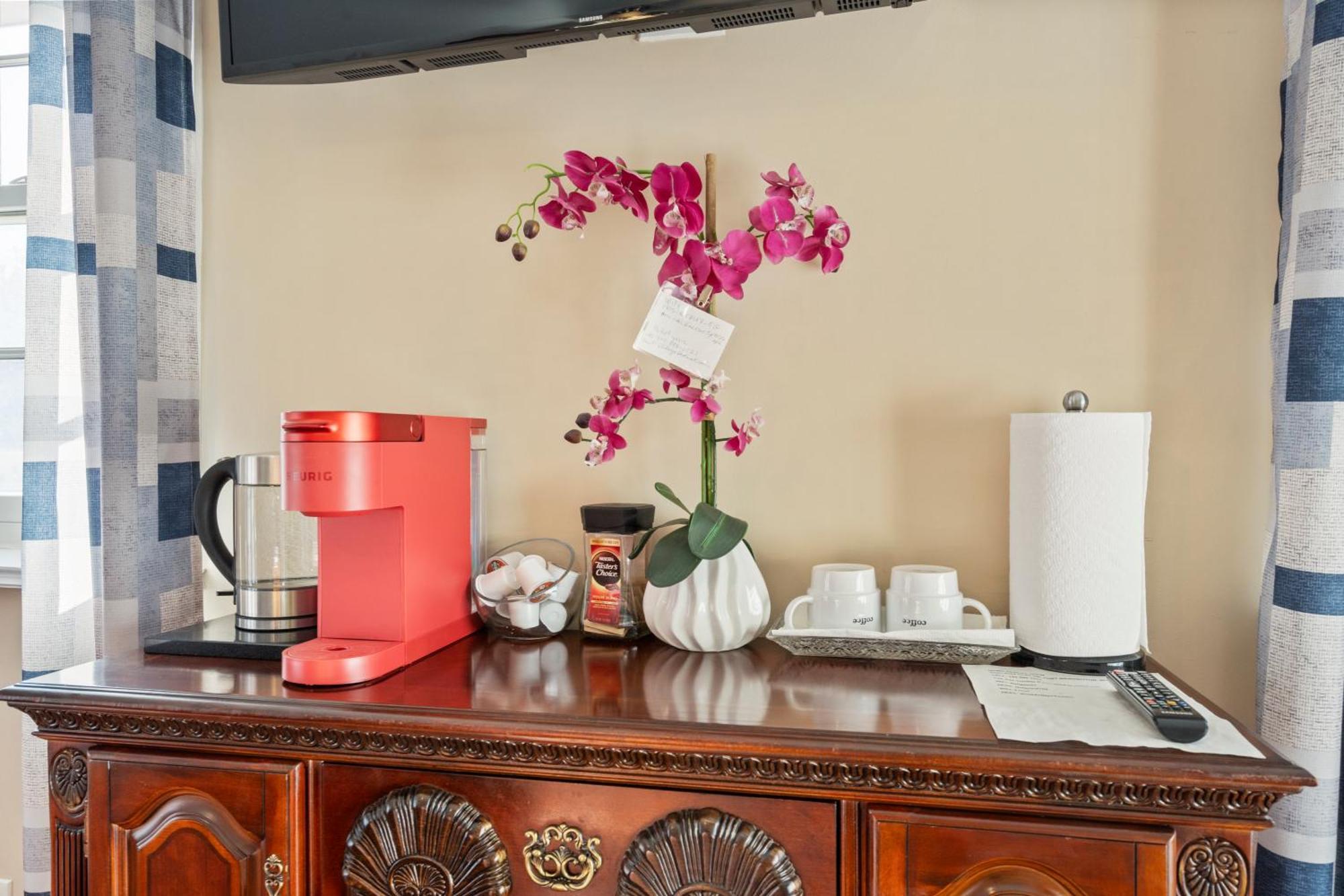 Modern & Comfy Suite Fort Washington Exterior photo